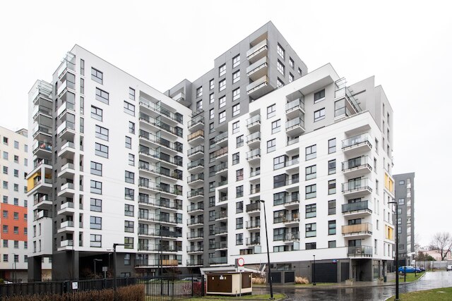 ワルシャワナイトアパートメンツメトロPłocka