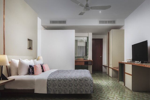 アトリエホテル