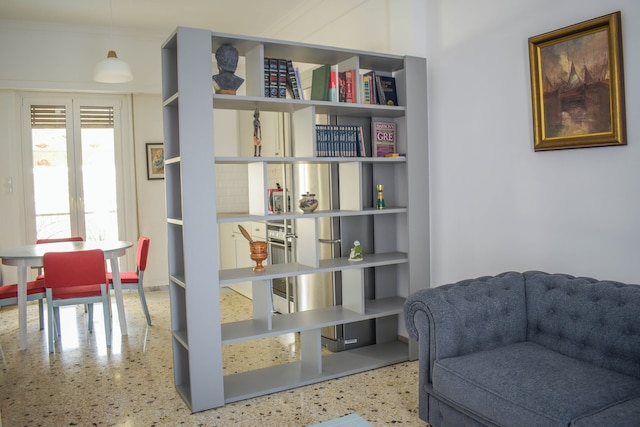 ユリシーズ アパートメンツ アクロポリス