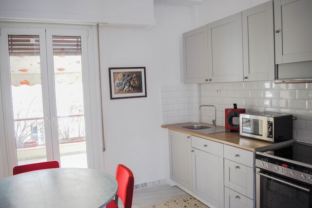 ユリシーズ アパートメンツ アクロポリス