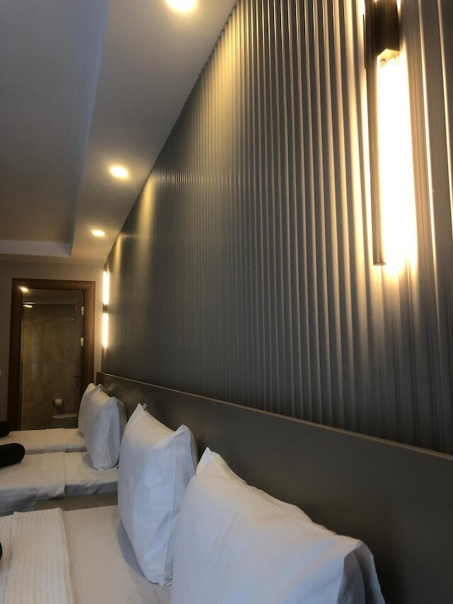 グランドイスカホテル