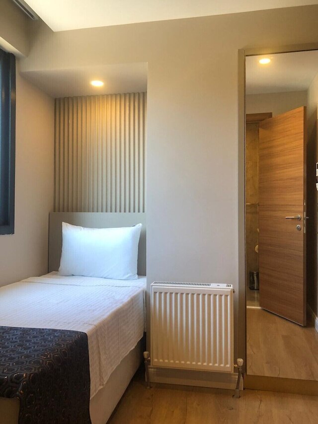 グランドイスカホテル