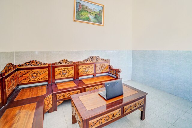 ホテル O スラバヤ ニア ユニバーシタス エアランガ フォーマリー ケルタジャヤ レジデンス スラバヤ