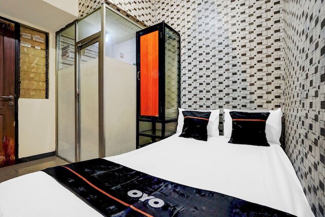 ホテル O スラバヤ ニア ユニバーシタス エアランガ フォーマリー ケルタジャヤ レジデンス スラバヤ