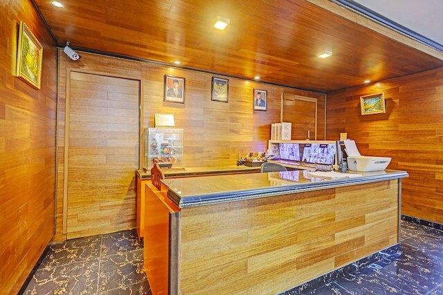 ホテル O ジャスミン 999