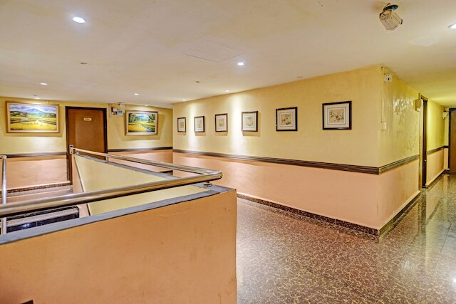 ホテル O ジャスミン 999