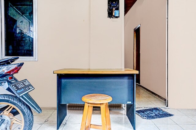 OYO  90743 カルティーニ ポプラー