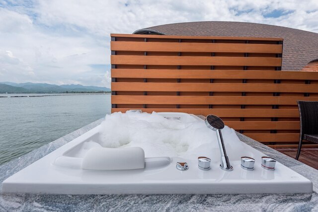 リーフ・レーク・カン・リゾート