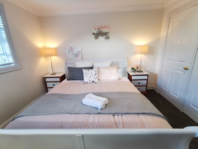 コンフィー4ベッドルームス・コーナーハウス