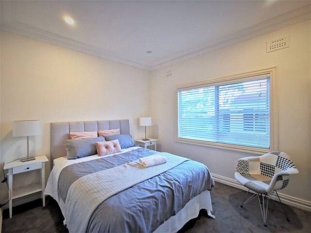 コンフィー4ベッドルームス・コーナーハウス