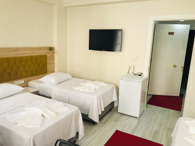 ハリル・ベイ・コナーイ