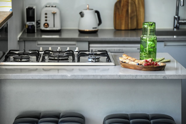 ターコイズ・シック・アパートメント・バイ・シーN' レント