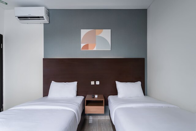 コーブ・ウェスト・イン