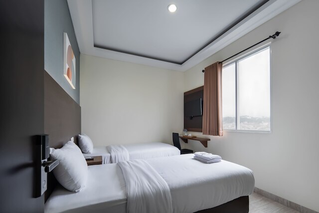 コーブ・ウェスト・イン