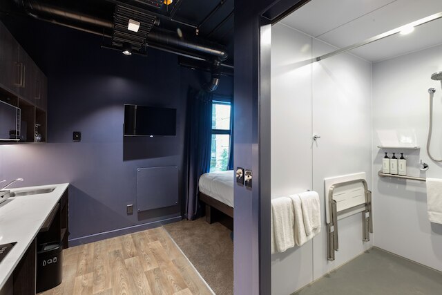 アブストラクト ホテル