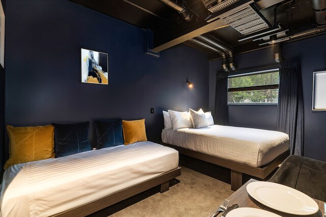 アブストラクト ホテル