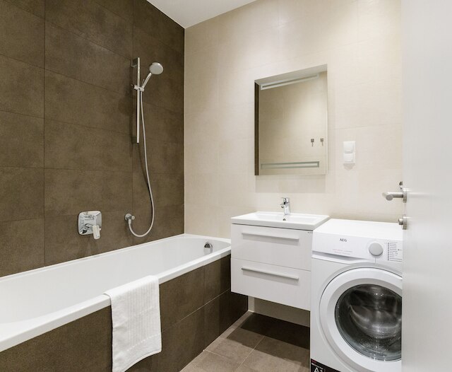 スタットヴォーヌングミットフレア1200