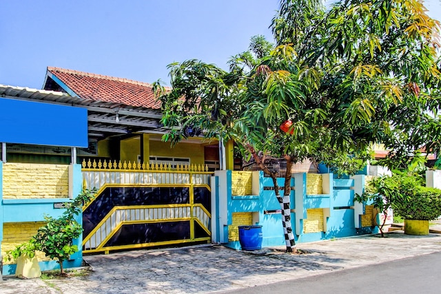 ホテル O ロバック ホステル カプセル ニア アヤム ゴレン テロウォンガン