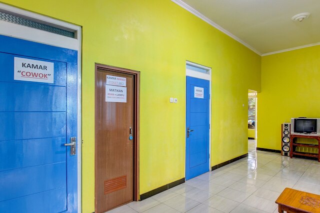 ホテル O ロバック ホステル カプセル ニア アヤム ゴレン テロウォンガン