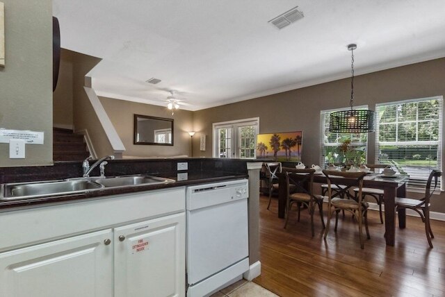 4 ベッドルーム S / ルカヤ ビレッジ タウンハウス バイ レッドオーニング