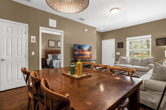 3 ベッドルームズ S / ルカヤ ビレッジ タウンハウス バイ レッドオーニング