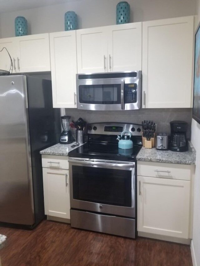 3 ベッド 2 バスコンド イン ルカヤビレッジ ニア ディズニー 3 ベッドルームタウンハウス バイ レッドオーニング