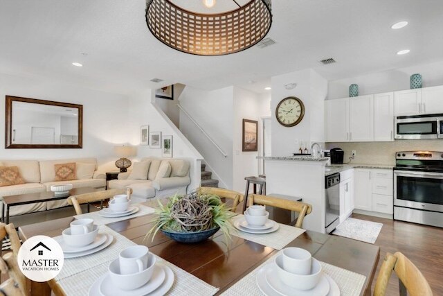 4 ベッドルーム ルカヤ ヴィレッジ タウンハウス バイ レッドオーニング