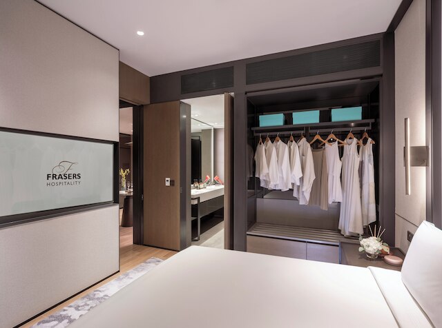 フレイザーレジデンス川沿いの散歩道