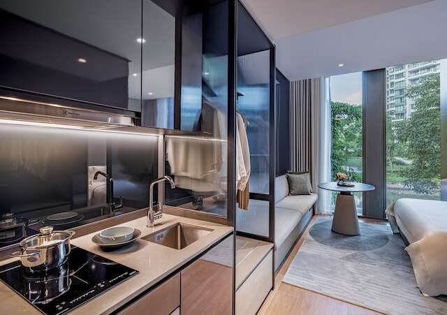 フレイザーレジデンス川沿いの散歩道