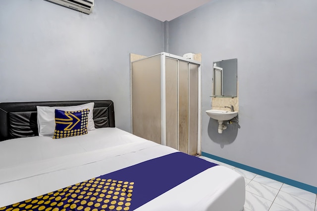 スポット オン 90147 ゴセパ アンベンガン プラザ