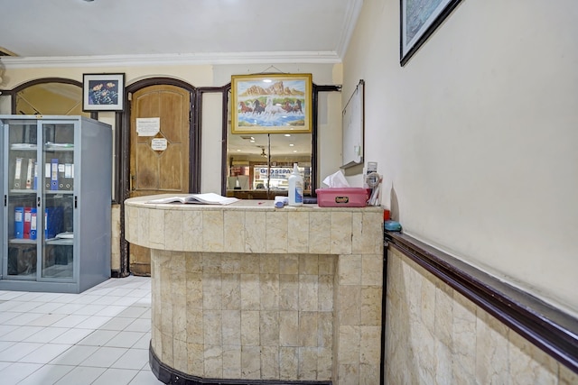 スポット オン 90147 ゴセパ アンベンガン プラザ