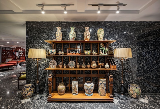 アマナキ・タオ・ディエン