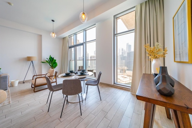 DXB - ザ アトリア レジデンシズ - 2007 - DT