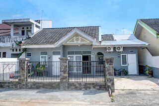 ホテル O スルタン ホームステイ シャリア 2