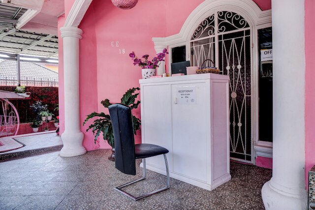 ホテル O スルタン ホームステイ シャリア 3