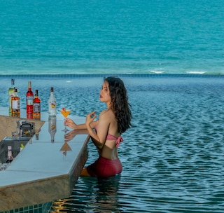 アウェイクン ダナン ホテル