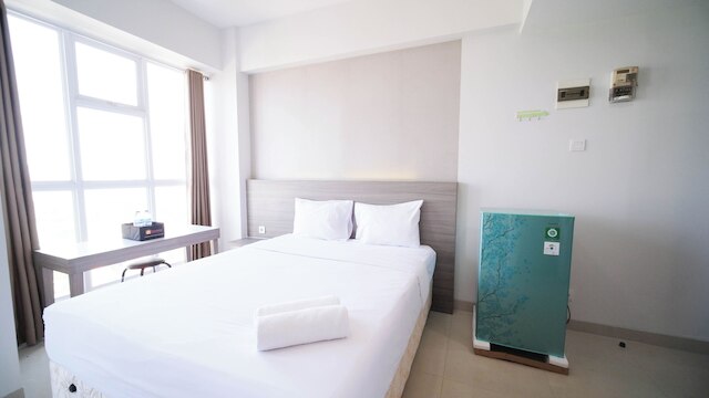 タイディ アンド クリーン スタジオ アット タマン メラティ スラバヤ  アパートメント