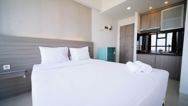 タイディ アンド クリーン スタジオ アット タマン メラティ スラバヤ  アパートメント