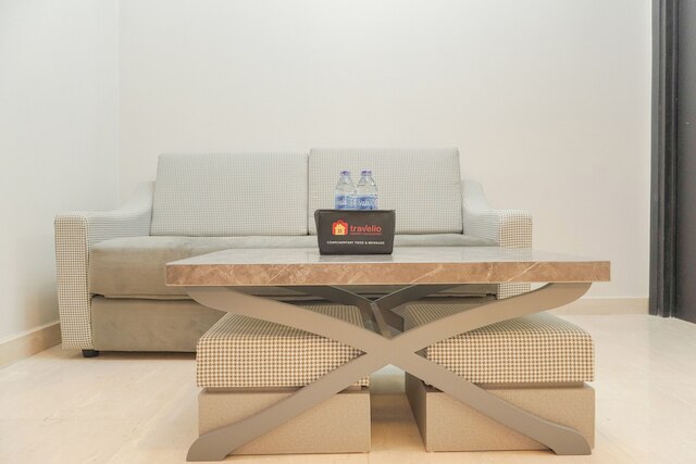 ゴージャス アンド コンフォータブル 1ベッドルーム スディルマン  スイート アパートメント