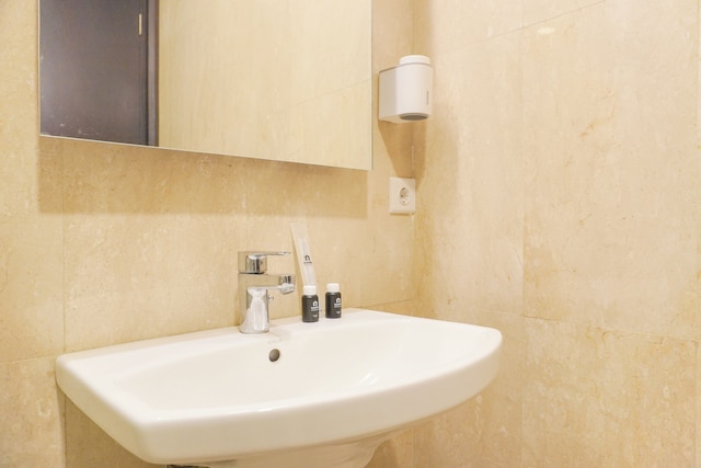 コンフォート アンド エレガント 2ベッドルRム スディルマン  スイート アパートメント