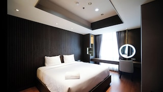 モダン アンド コージー 22ッBRム アット グランド スンコノ ラグーン  アパートメント