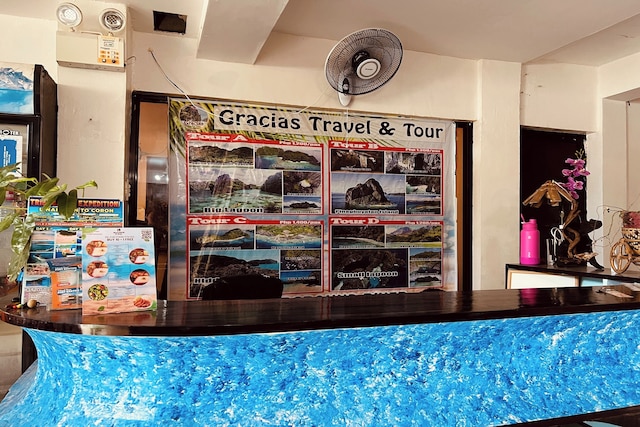 ブレンマリエル ツーリスト イン エル ニド パラワン