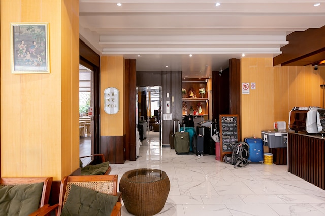 ルーム バンコク サトーン