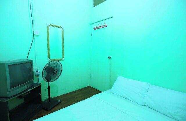 ホテル O ジョヨアキス ホームステイ シャリア ニアモール ナゴヤヒル