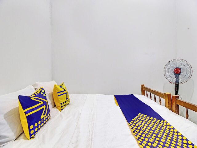 ホテル O ルクマン コステル シャリア