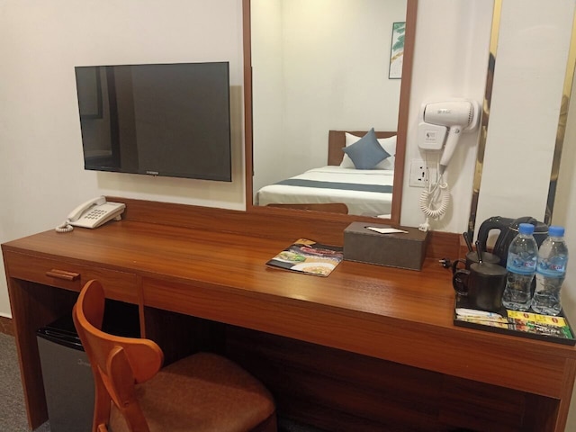 ニミス ホテル & レストラン