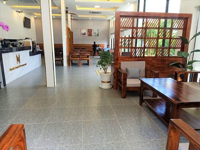 ニミス ホテル & レストラン