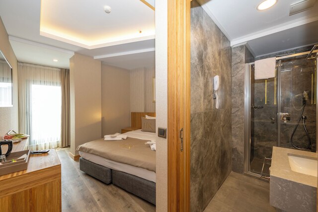 ホテル・ラヴィ