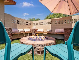 5 ベッドルーム スリープス 10 ホットタブ ファイアピット ゲームズ & ウォーク トゥ ASU