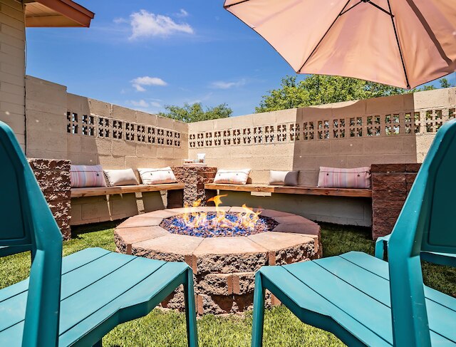 5 ベッドルーム スリープス 10 ホットタブ ファイアピット ゲームズ & ウォーク トゥ ASU